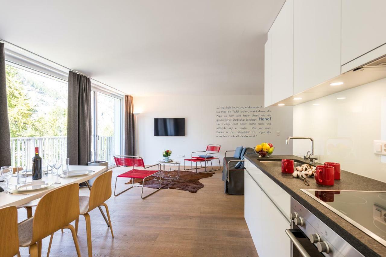 Apartment with Matterhorn view and balcony: 436 ft²/1432 ft²